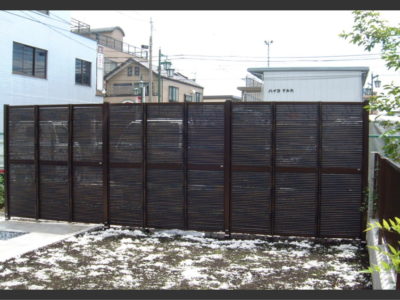 塩ビ竹垣風フェンス施工例