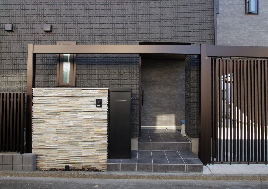 神奈川県相模原市新築外構施工例　高級感のある外構　重厚感のある外構　カッコイイ外構