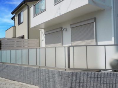 ポリカパネルフェンス施工例