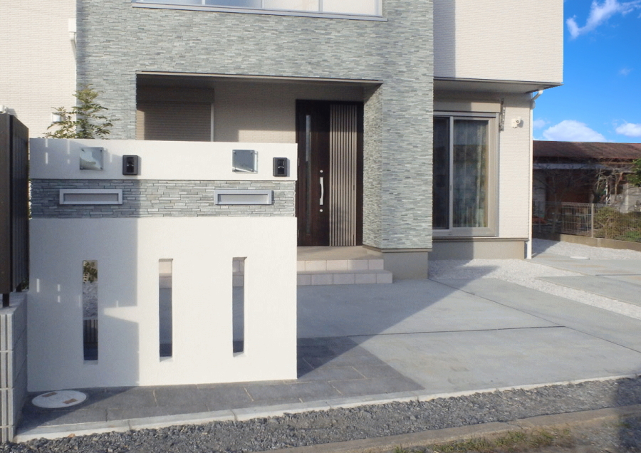 神奈川県海老名市　外構工事施工例　新築　平板　二世帯住宅施工例　二世帯外構