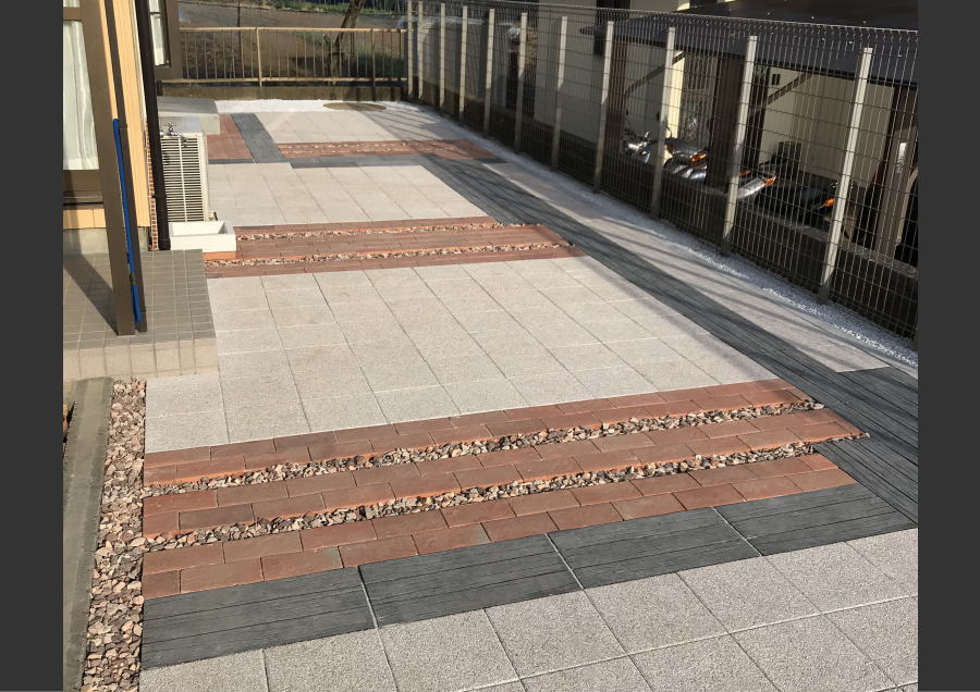 神奈川県庭リフォーム工事　雑草対策　コンクリート製枕木　1