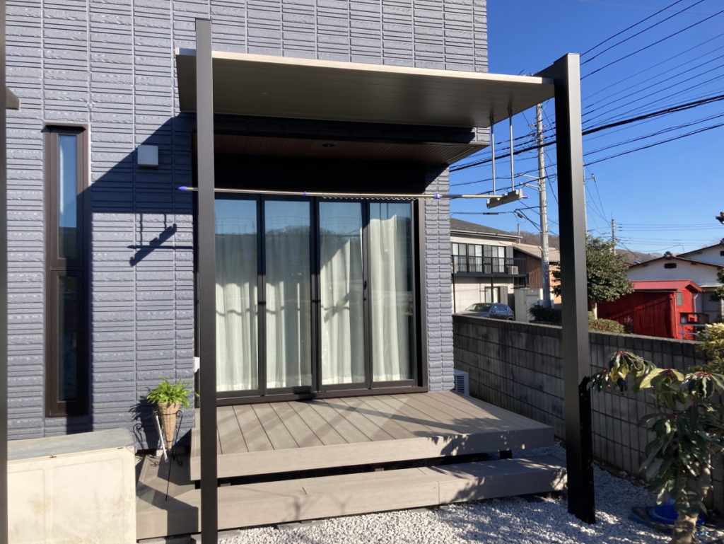 テラスSC施工例　掃き出し窓雨避け　サンルーム施工例　ガーデンルーム施工例神奈川県