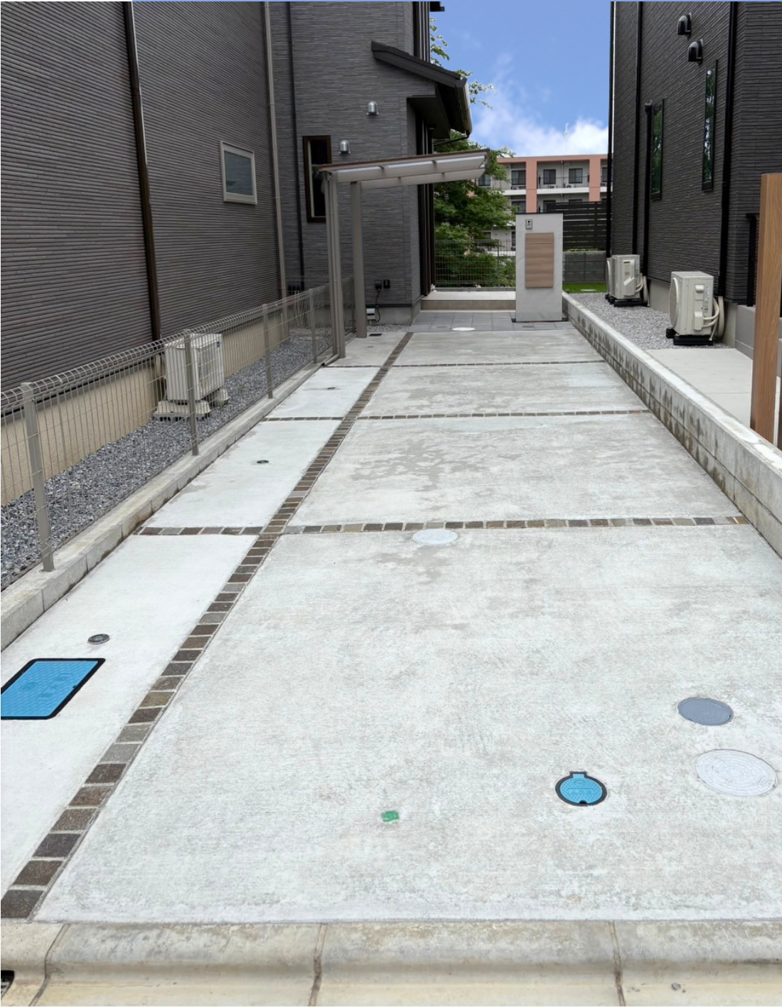 神奈川県座間市　新築外構工事　ガーデンテラス施工例　目隠しフェンス施工例　人工芝　宅配ボックス12345