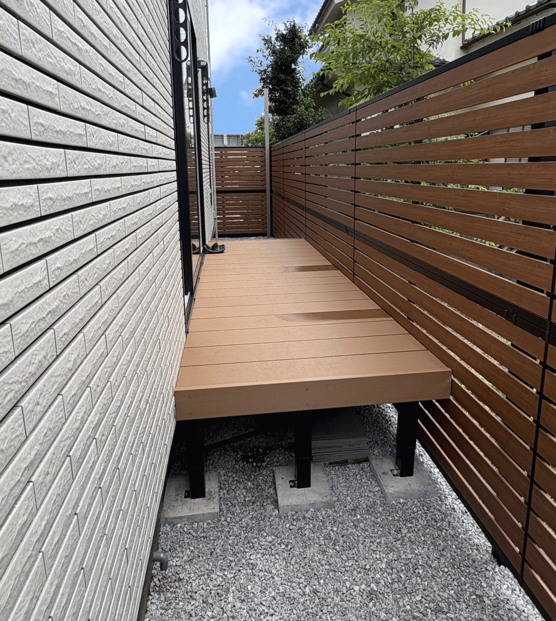 厚木市新築外構工事H様邸１０３カーポーリコンクリート平板目隠しフェンス施工例 (5)