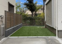 *人工芝>>ジオターフⅡ(Onlyone) 庭工事施工例 神奈川県 人工芝施工例 人工木デッキ施工例 テラスタイル施工例1