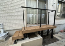 人工木デッキ>>ひとと木(三協アルミ) 庭工事施工例-T様邸