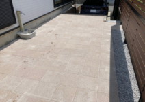 インターロッキング>>オールラウンドペイブ300角(SBIC) 庭工事施工例-U様邸