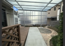 カーポート>>スカイリード(三協アルミ)+スロープ施工 庭施工例 F様邸