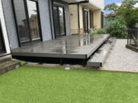 *人工芝>>ジオターフ2(Onlyone)*人工木デッキ>>かなで(三協HK) 庭工事施工例 神奈川県 人工芝施工例 人工木デッキ施工例 テラスタイル施工例1